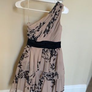 One shoulder dress max and Cleo